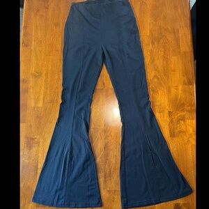 Urban Outfitters Out From Under Bell-Bottom Leggings Size M